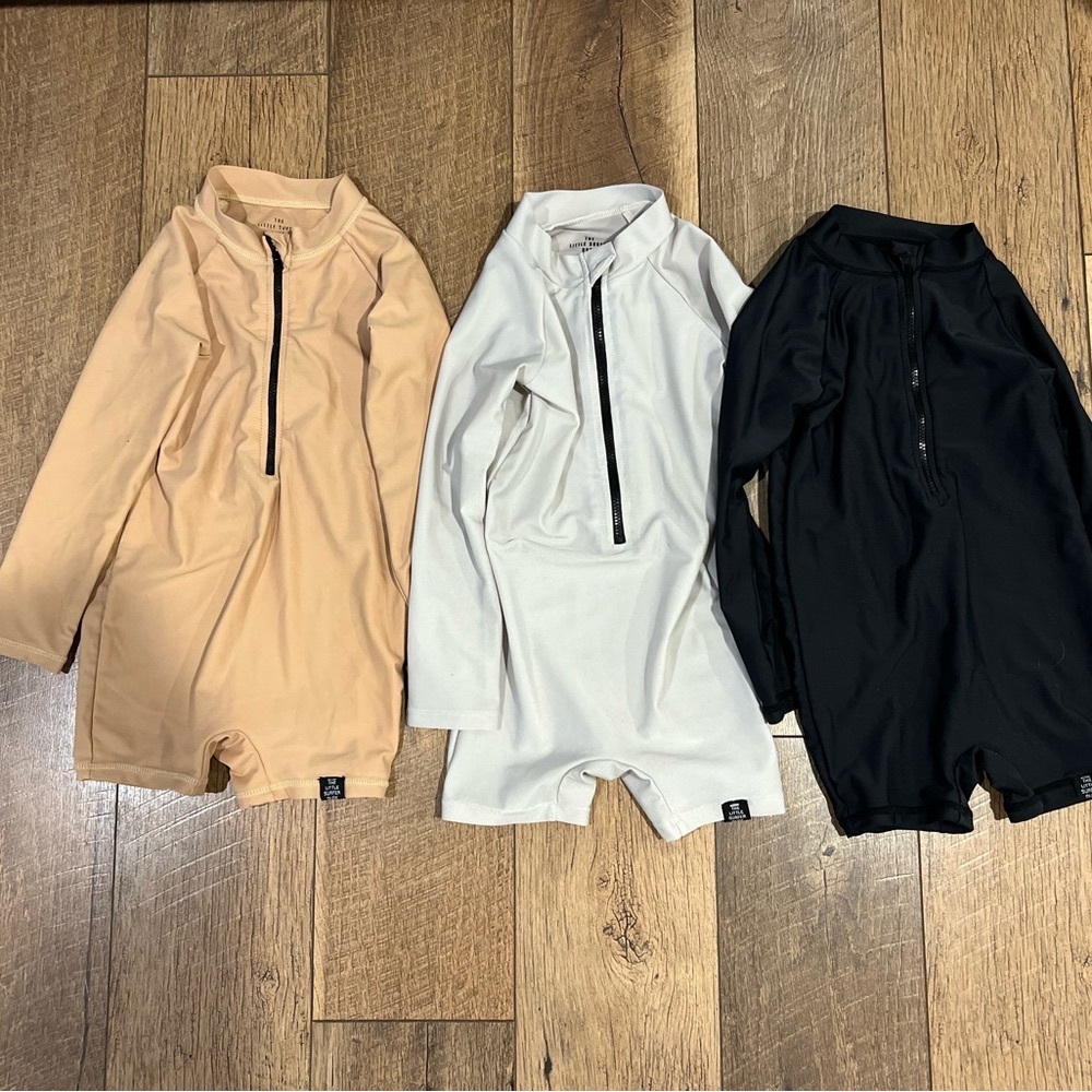 Rash Guard bundle-Greyish white and Black still available (tan not included)